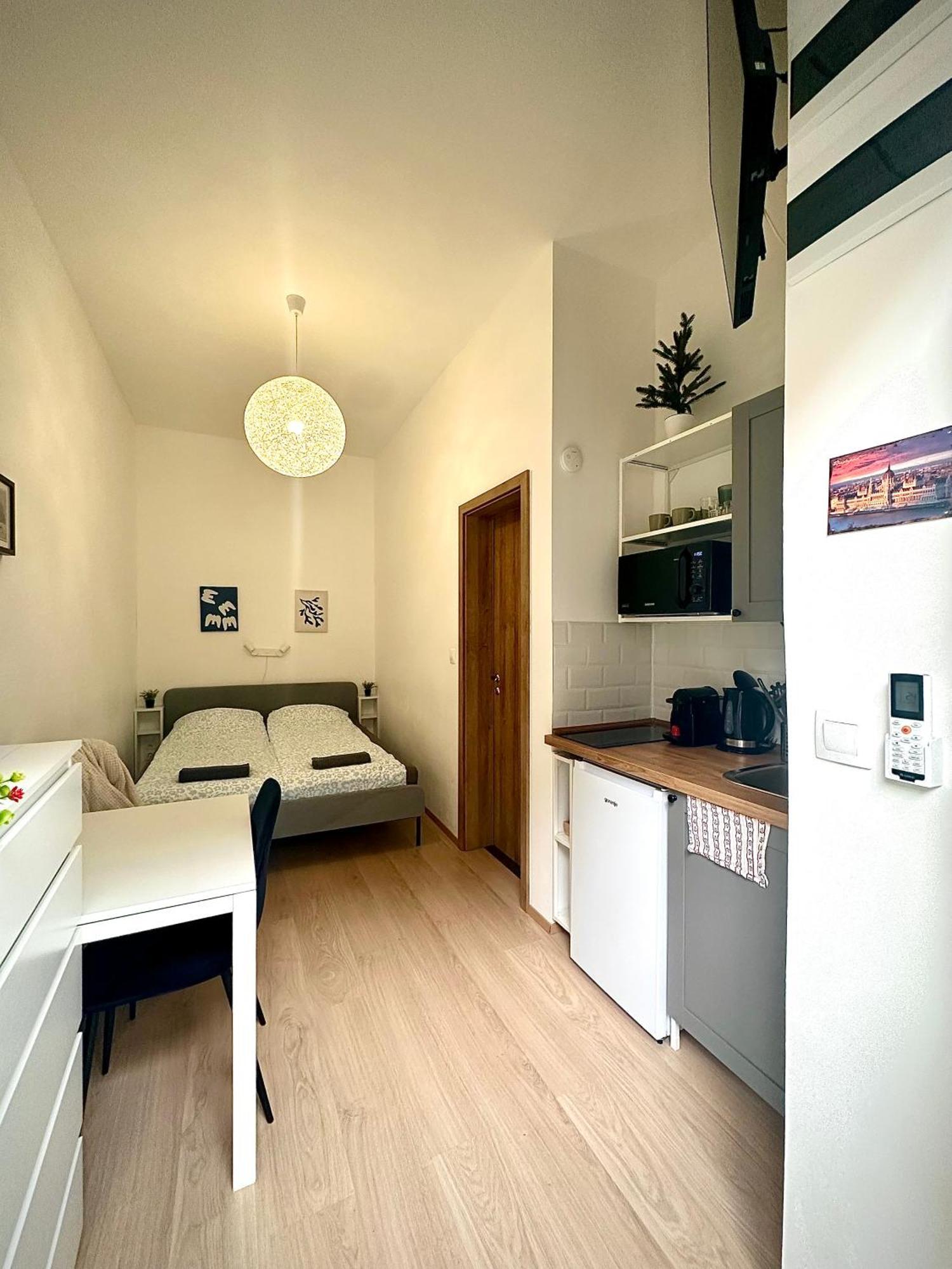 Cozy Centre Apartments Budapeste Exterior foto